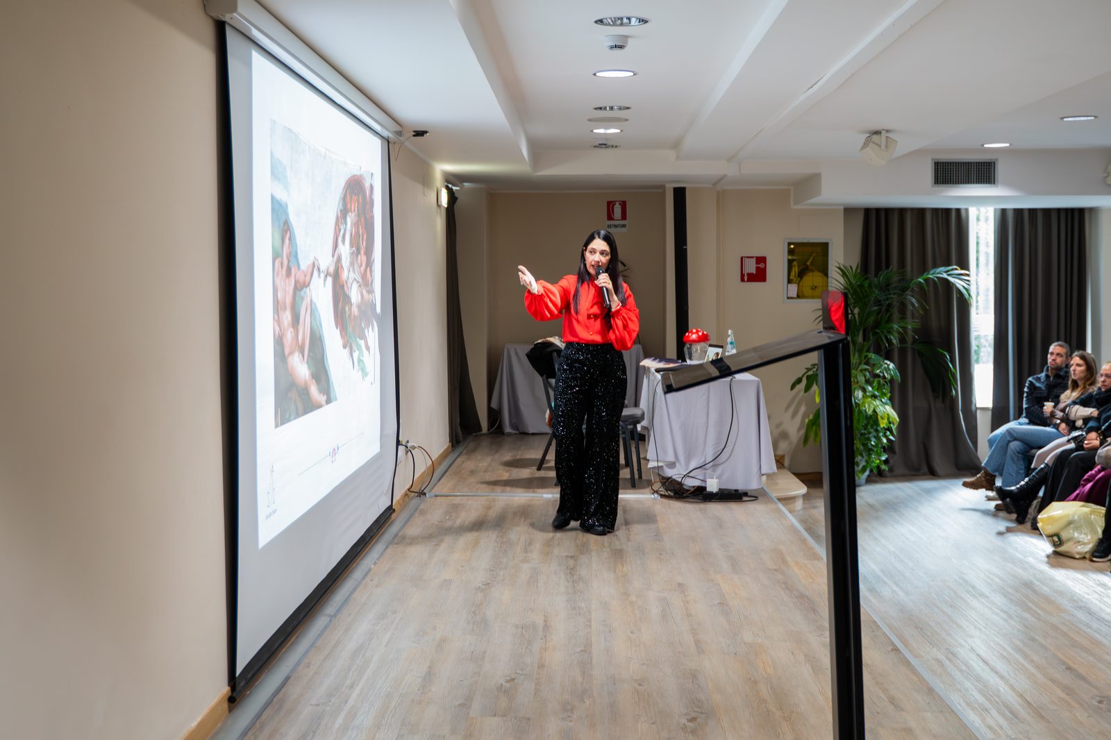 Elisa durante il seminario, Eventi dal Vivo